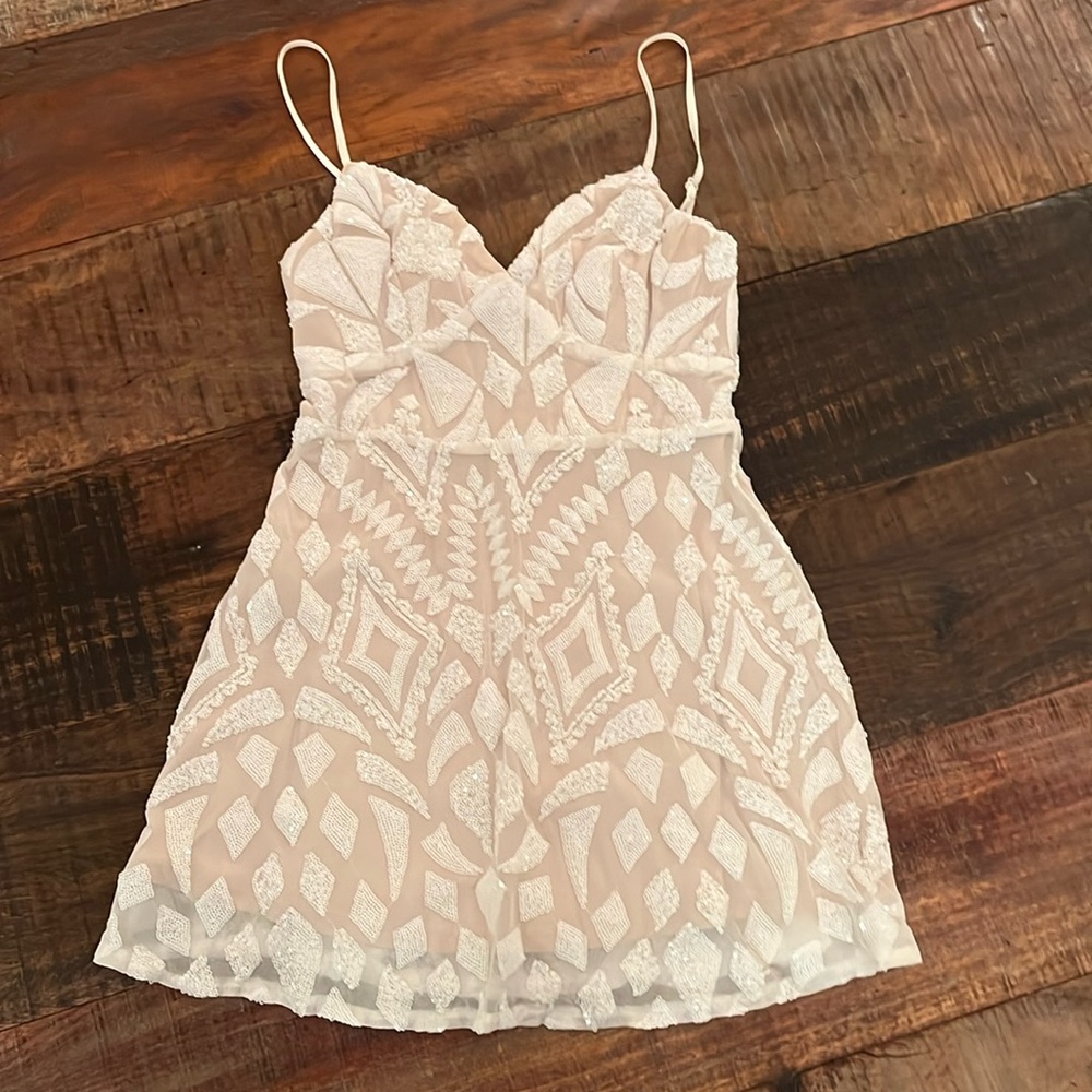 Superdown Embellished Sequins Sparkly Mini Dress